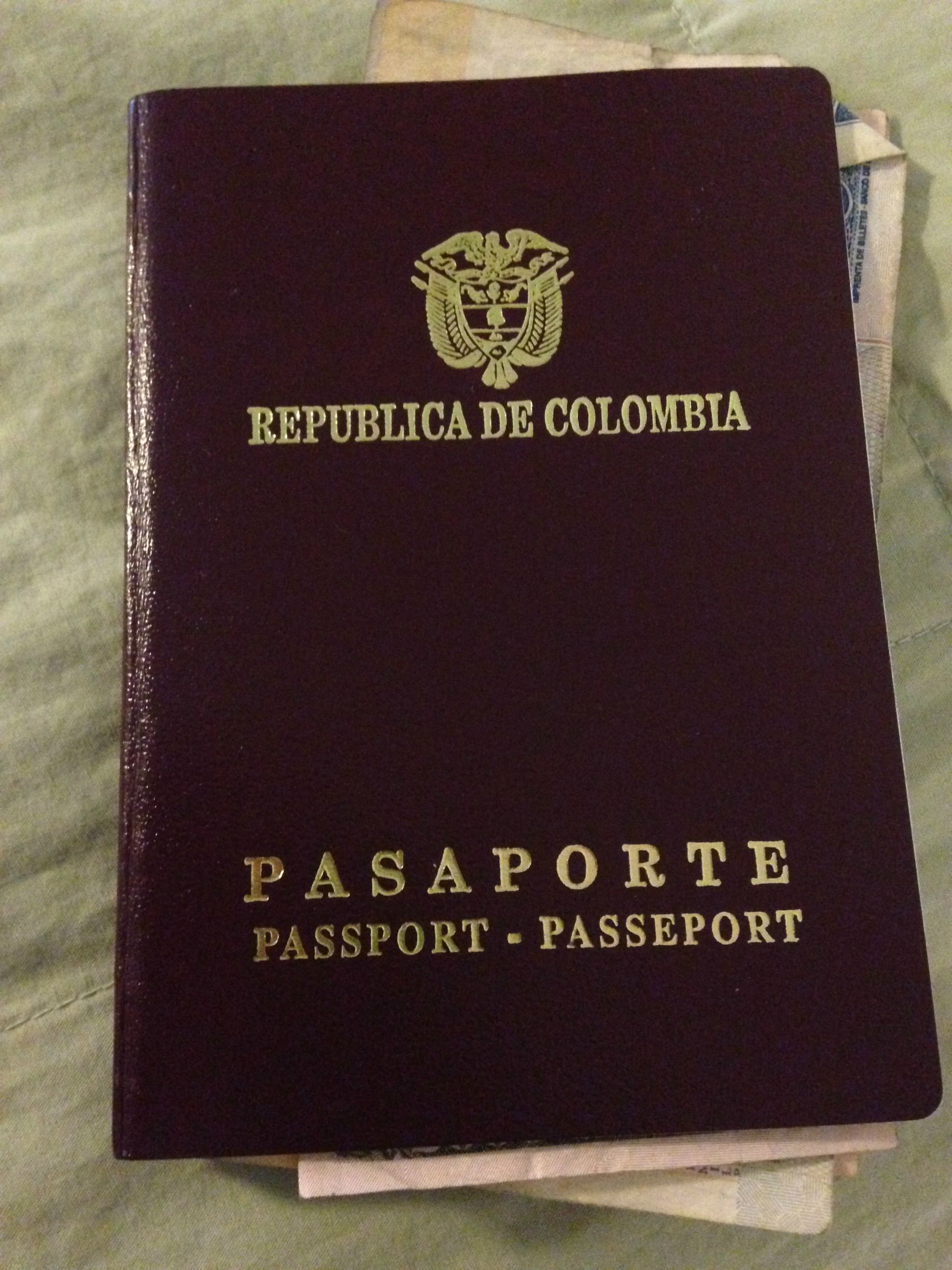 Buy Real Passport of Colombian 1 Real Passport of Colombian