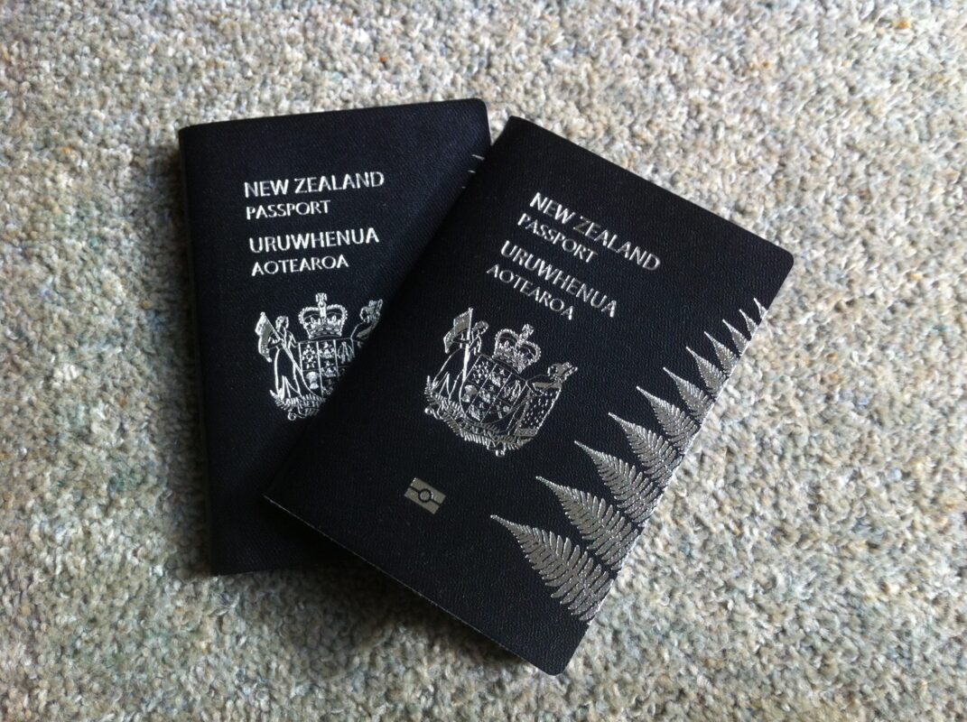 Buy Real Passport of New Zealand 1 Buy Real Passport of New Zealand